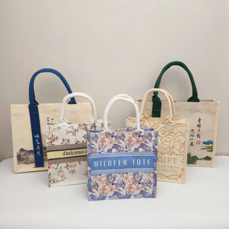 Multiple tote bag samples shown in Why Are Tote Bags So Popular? The Pros of Tote Bags