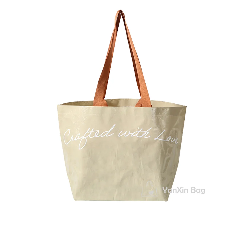 What Are the Pros and Cons of Laminated Bags? 1 Pros and cons of laminated bags, showing a high-quality laminated bag with vibrant printing