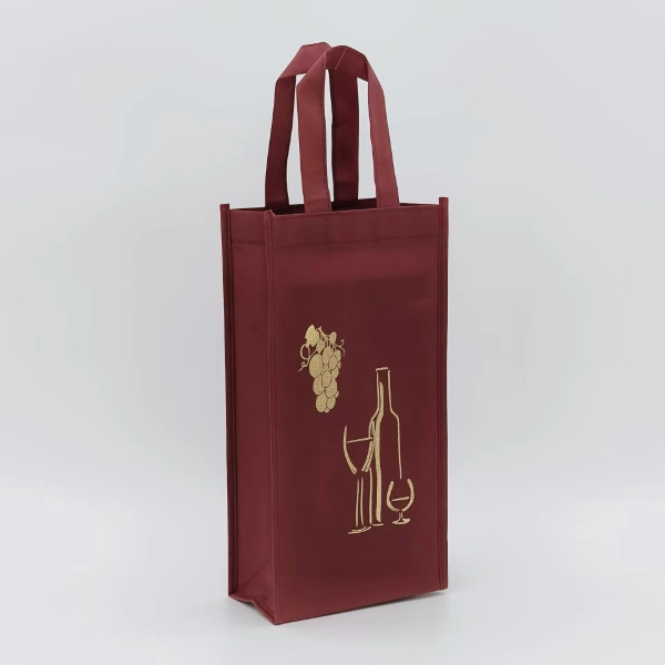 single wine bottle bag burgundy side view with gold print