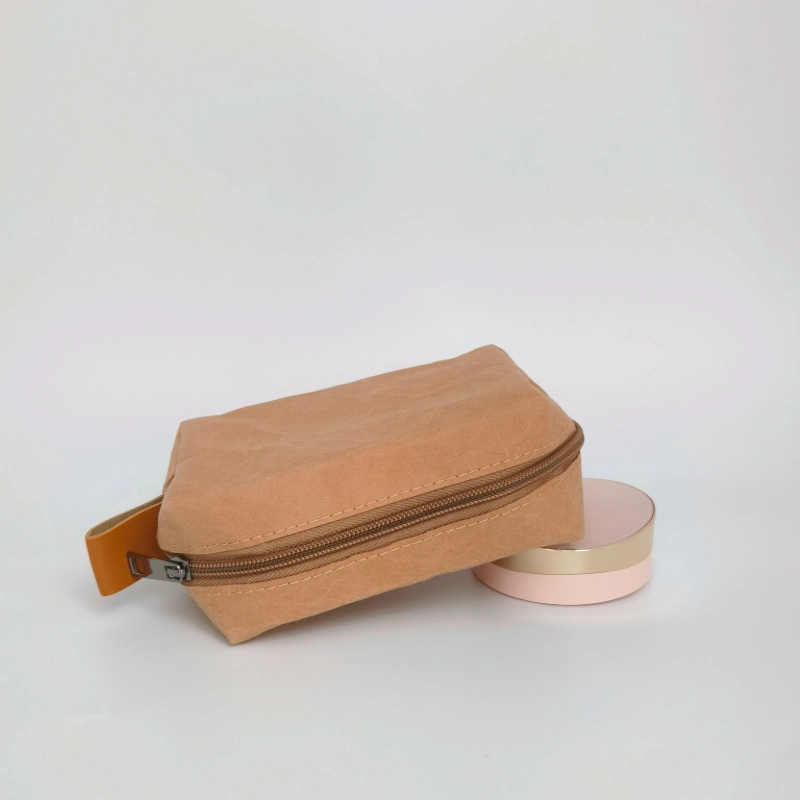 Brown Washable Kraft Paper Cosmetic Bag with Zipper