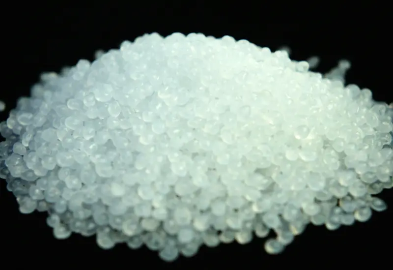 white polypropylene resin pellets for nonwoven fabric shown in What Is PP Spunbond Nonwoven Fabric
